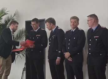 Ehrung Feuerwehr IV.jpg