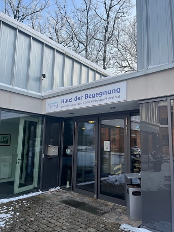 Eingang Haus der Begegnung Fintel.jpeg