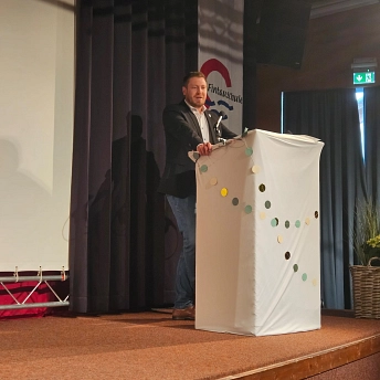 Entlassungsfeier Fintauschule SGB Maier.jpg