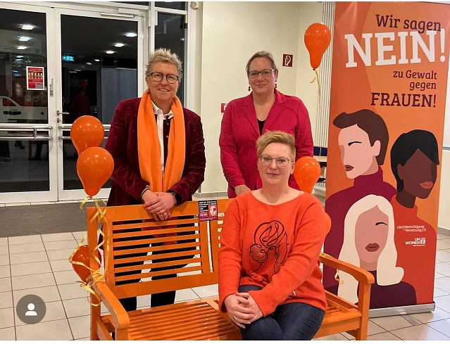 Gruppenbild mit Michaela Holsten, Katja Weße und Catrin Voigts