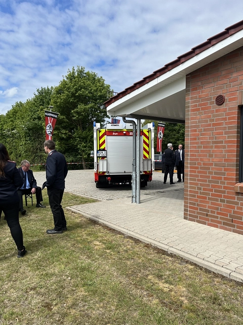 Jubiläum Feuerwehr Helvesiek V .jpeg